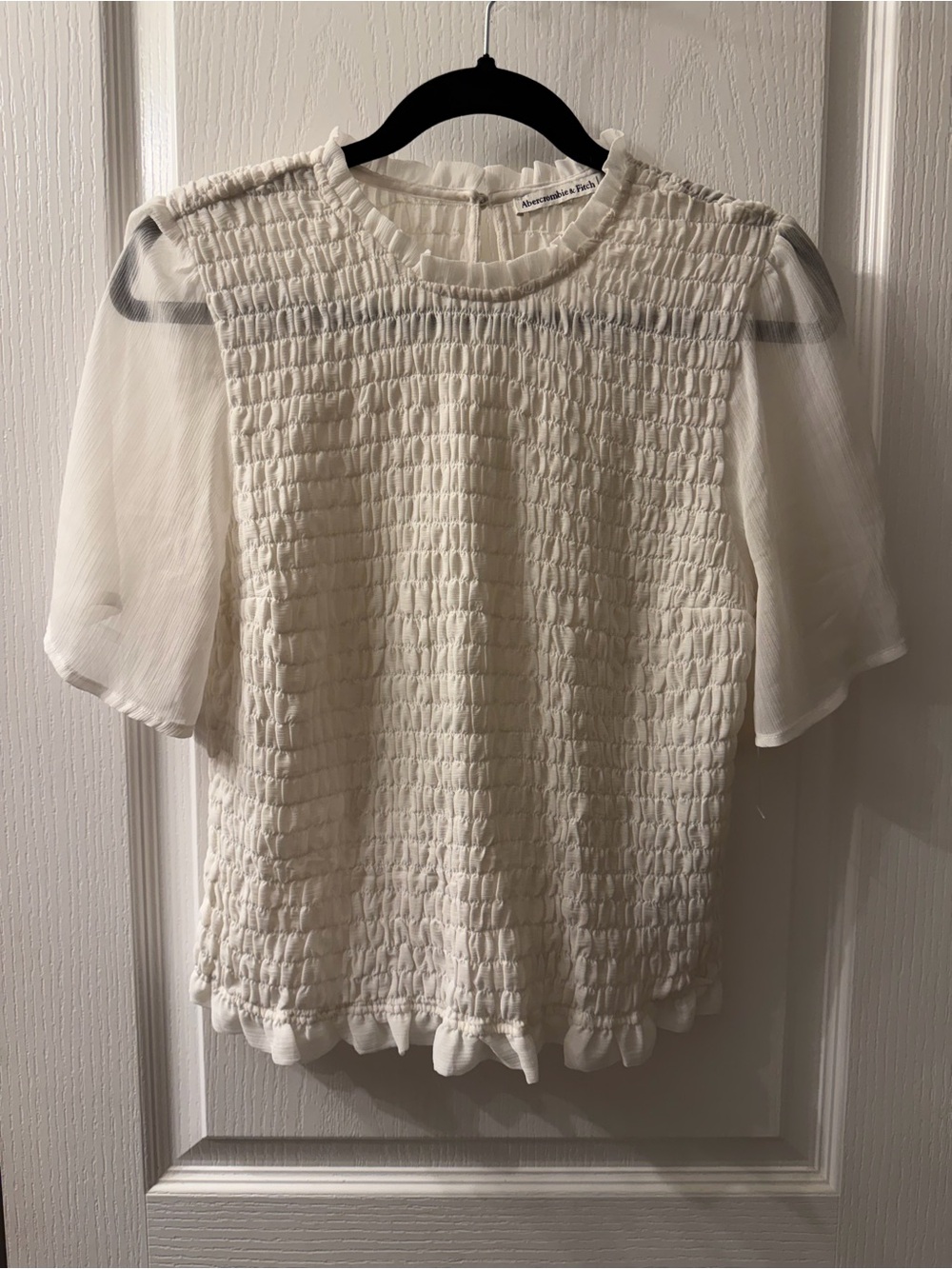 Abercrombie & Fitch Cream Smocked Puff Sleeve Blouse